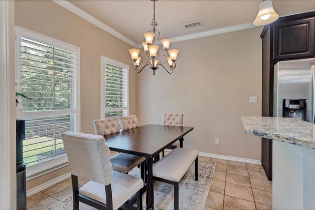 1823 Woodland Park Drive, Denison, TX 75021