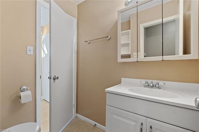 4421 Smokey Lake DR, Virginia Beach, VA 23462