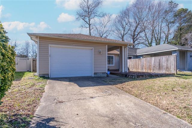 4421 Smokey Lake DR, Virginia Beach, VA 23462