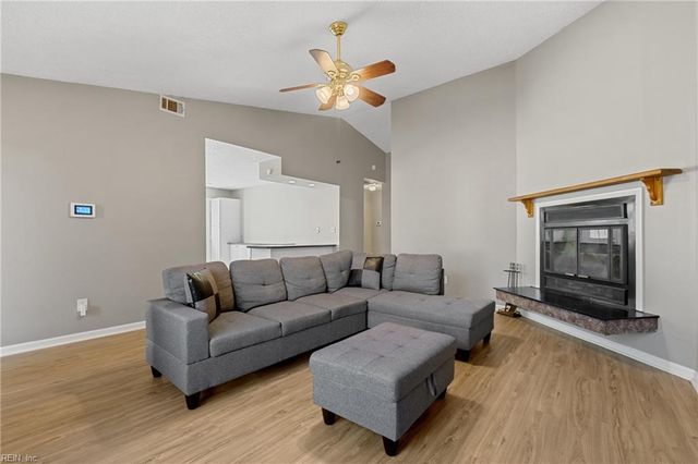 4421 Smokey Lake DR, Virginia Beach, VA 23462