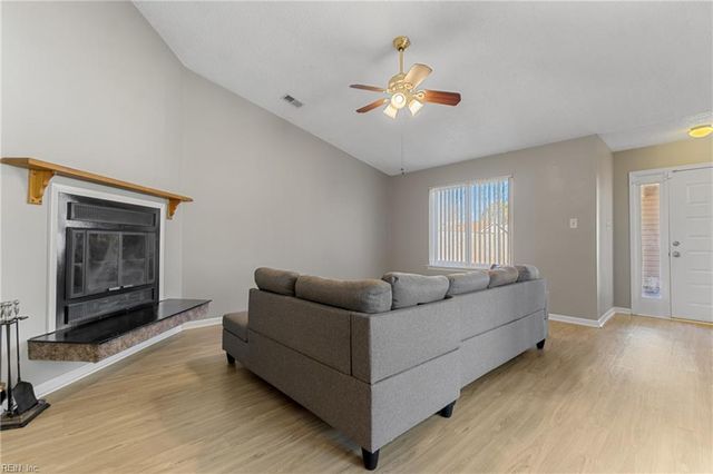 4421 Smokey Lake DR, Virginia Beach, VA 23462