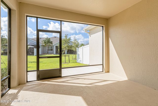 7953 Loren Cove Drive, Melbourne, FL 32940