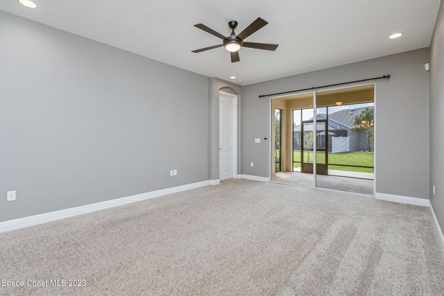 7953 Loren Cove Drive, Melbourne, FL 32940