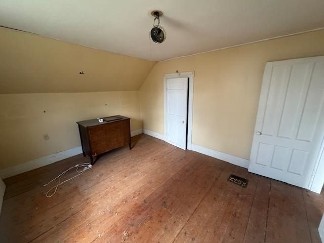 18 New Street, Albany, VT 05820