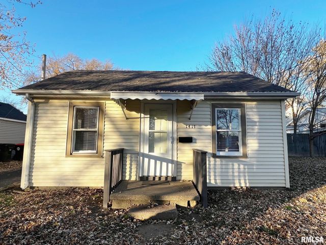 1411 E CRESTWOOD Drive, Peoria, IL 61614