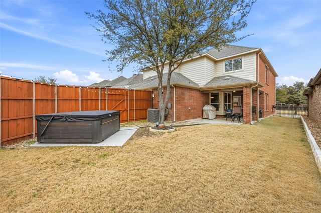 6917 Bobwhite Drive, North Richland Hills, TX 76182