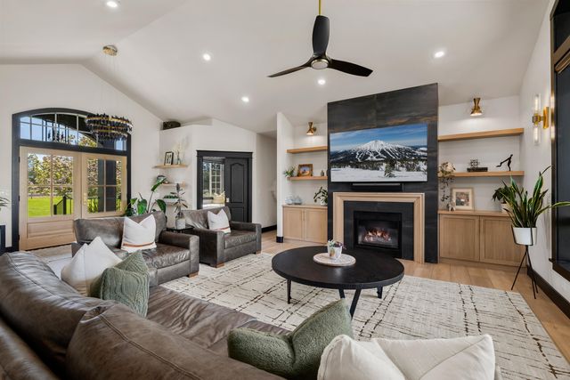 62705 Hamby Road, Bend, OR 97701