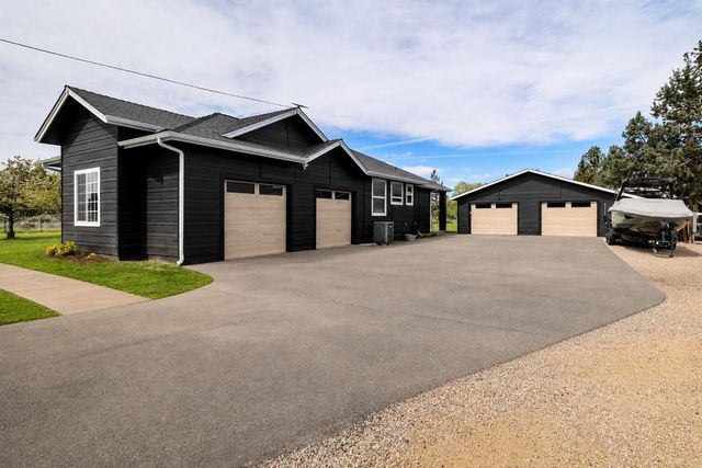 62705 Hamby Road, Bend, OR 97701