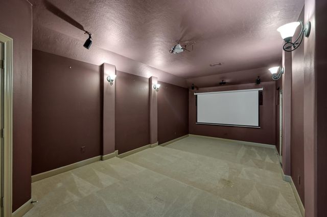 90 Player Oaks Place, The Woodlands, TX 77382