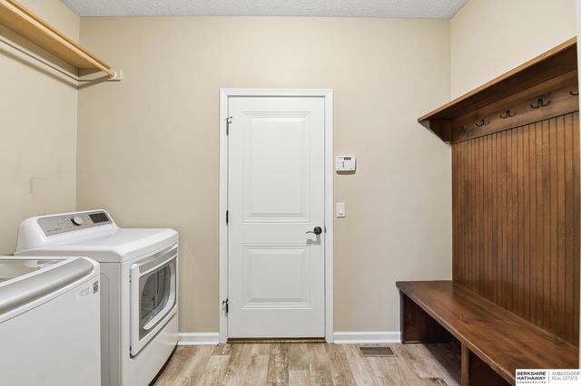 15109 Gilder Avenue, Bennington, NE 68007
