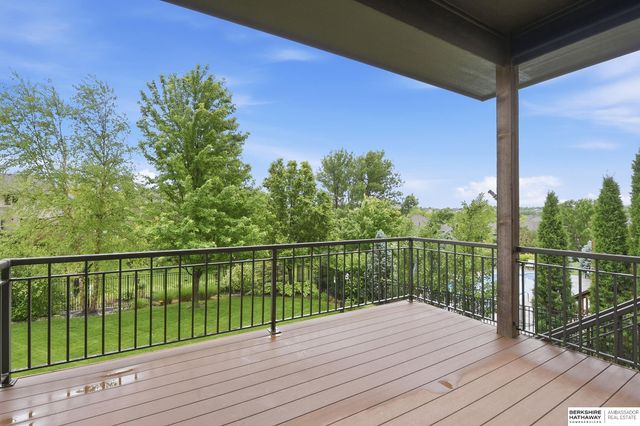 15109 Gilder Avenue, Bennington, NE 68007