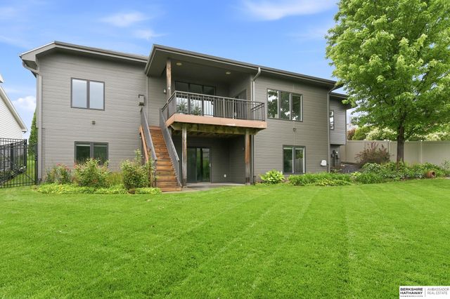 15109 Gilder Avenue, Bennington, NE 68007
