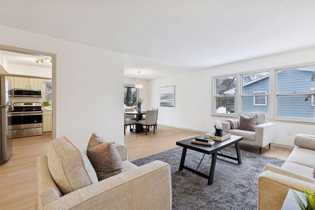 1500 Quebec Avenue N, Champlin, MN 55316