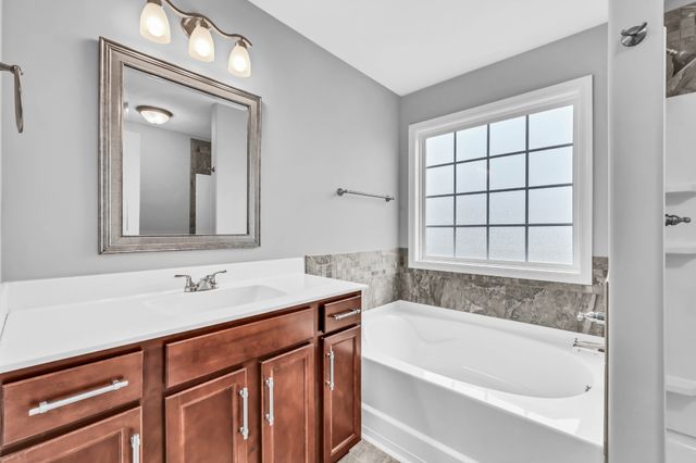 504 Sitka St, Clarksville, TN 37040