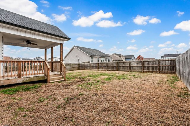 504 Sitka St, Clarksville, TN 37040