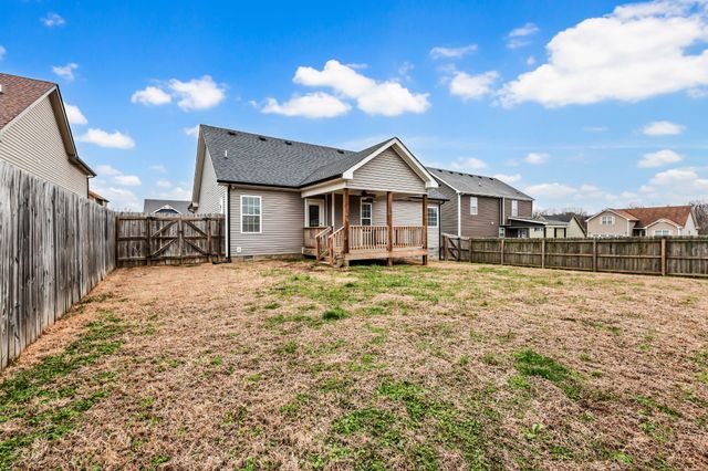 504 Sitka St, Clarksville, TN 37040