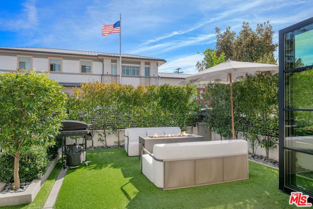 413 Marigold Avenue, Corona Del Mar, CA 92625