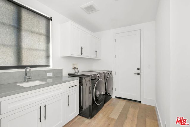 413 Marigold Avenue, Corona Del Mar, CA 92625