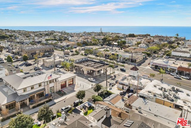 413 Marigold Avenue, Corona Del Mar, CA 92625