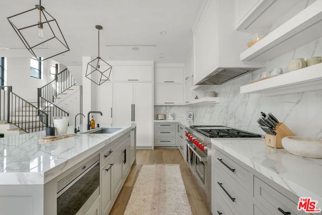 413 Marigold Avenue, Corona Del Mar, CA 92625