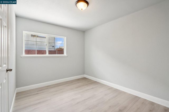 105 Phelan Ave, Vallejo, CA 94590