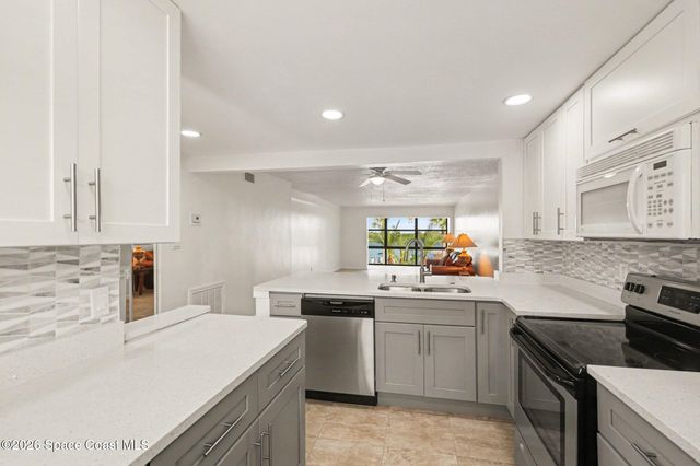 1611 Minutemen Causeway SE 208a-P, Cocoa Beach, FL 32931