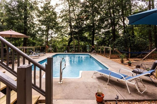 633 Duncan Road, Oxford, GA 30054