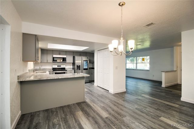 610 Independence Highway, Inverness, FL 34453