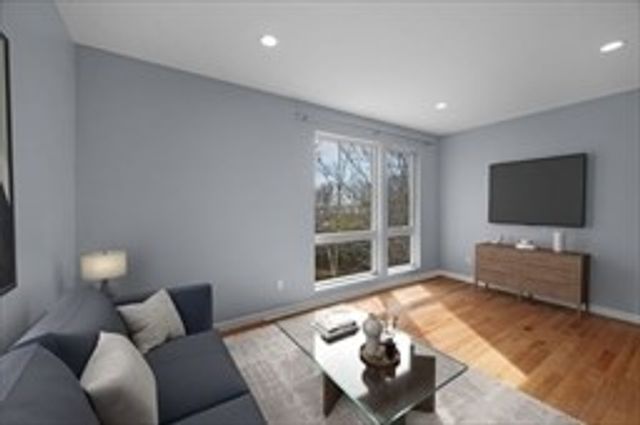 172 Kimball Ave. 2B, Revere, MA 02151