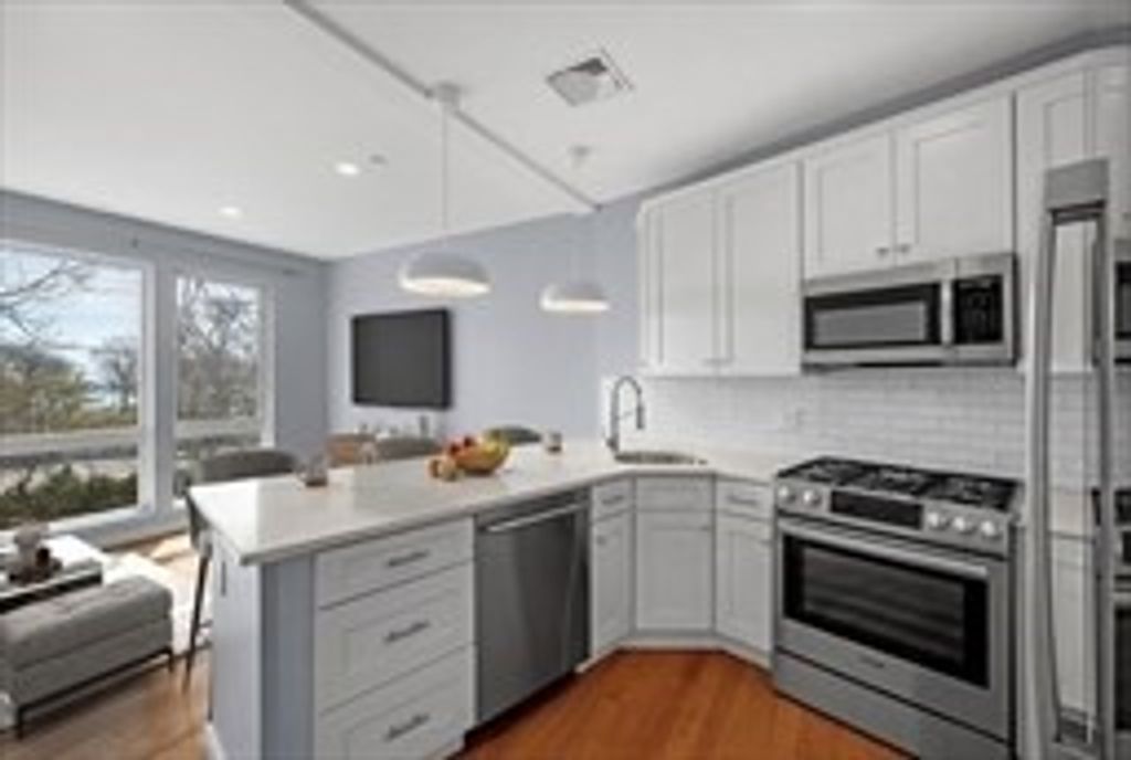 172 Kimball Ave. 2B, Revere, MA 02151