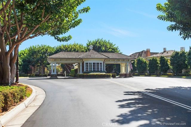 4 Turtle Bay Drive, Newport Beach, CA 92660