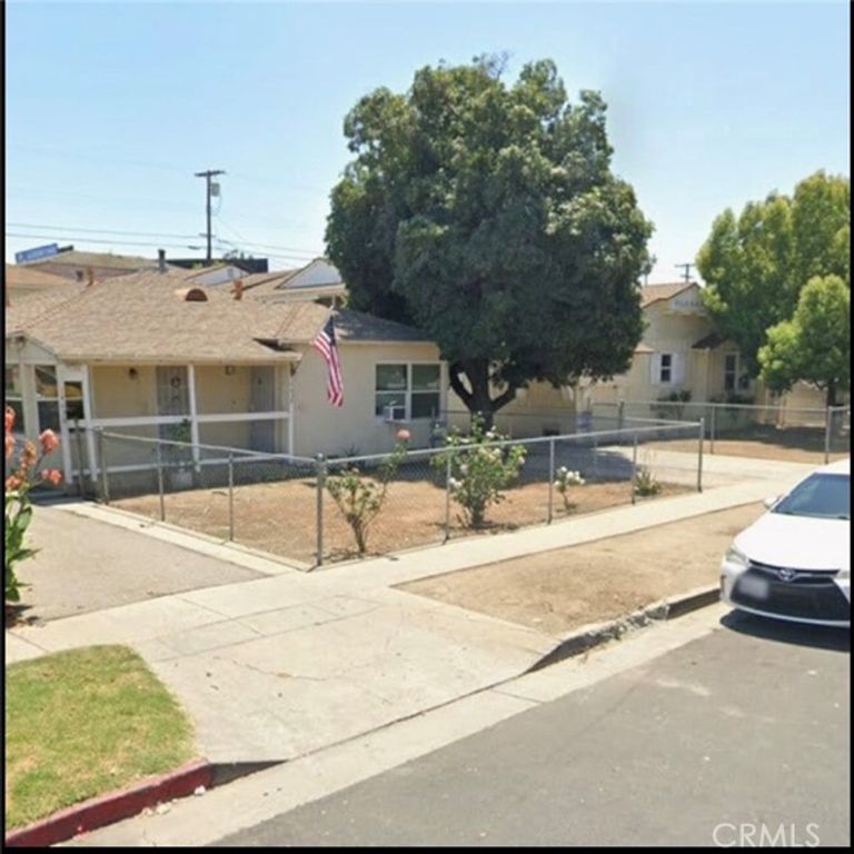 14634 Gilmore, Van Nuys (los Angeles), CA 91411