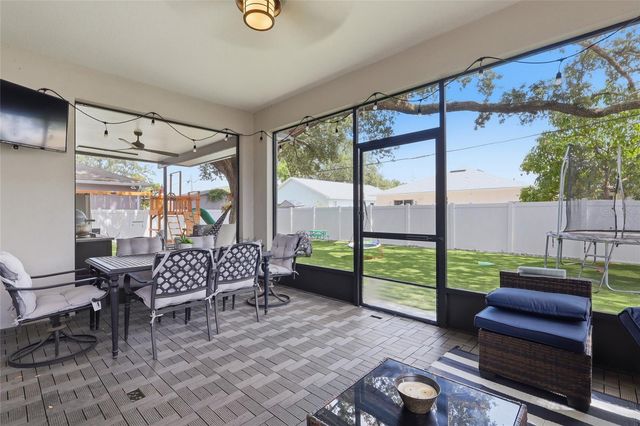 3012 W LEROY STREET, Tampa, FL 33607