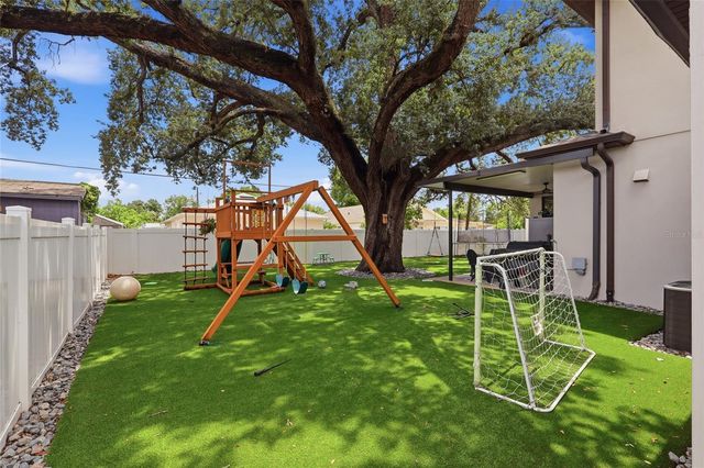 3012 W LEROY STREET, Tampa, FL 33607