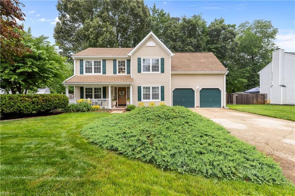 816 Woodcott DR, Chesapeake, VA 23322