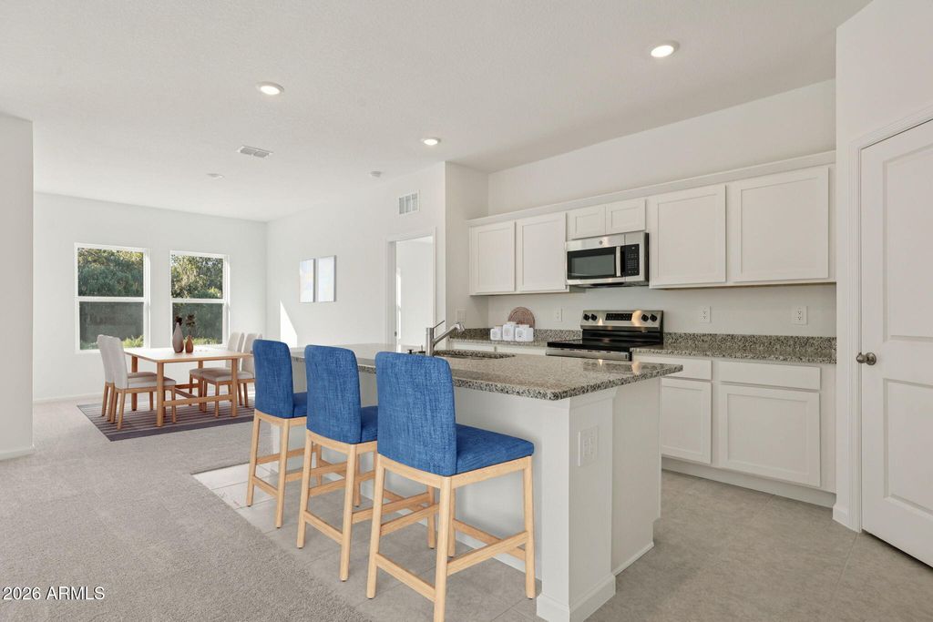 10086 W DEVONSHIRE Avenue, Phoenix, AZ 85037 — photo 3