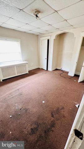 1527 E DUVAL ST, Philadelphia, PA 19138