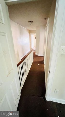 1527 E DUVAL ST, Philadelphia, PA 19138