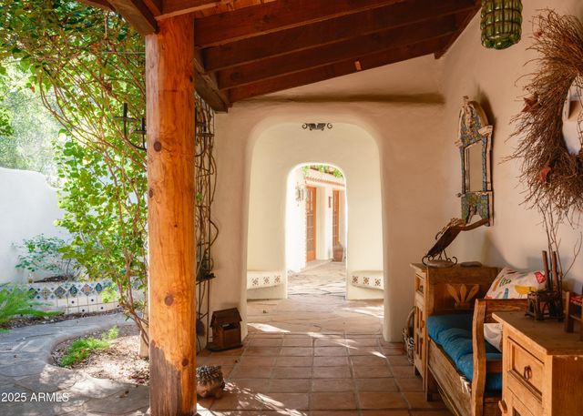 3121 N 27TH Street, Phoenix, AZ 85016