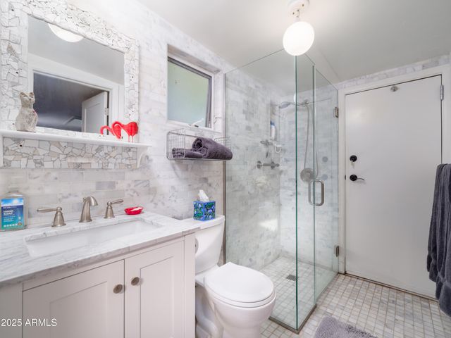 3121 N 27TH Street, Phoenix, AZ 85016