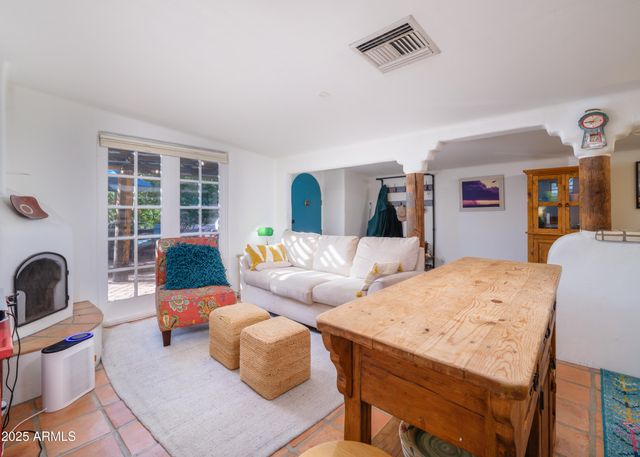 3121 N 27TH Street, Phoenix, AZ 85016