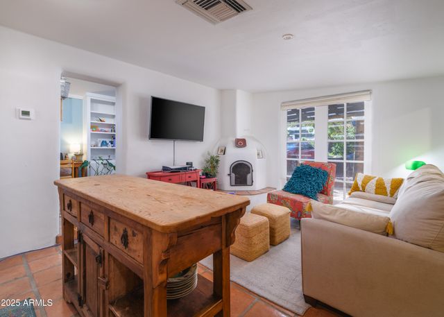 3121 N 27TH Street, Phoenix, AZ 85016