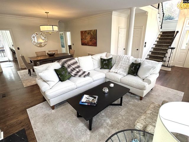 8 Cameron Court, Columbia, SC 29205