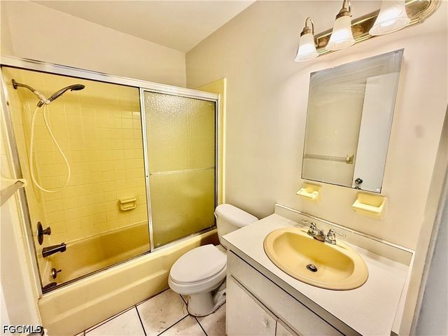 706 E 3rd ST, Lehigh Acres, FL 33936