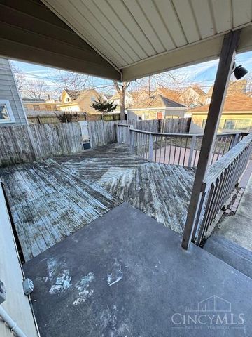 1027 Highland Avenue, Dayton, OH 45410