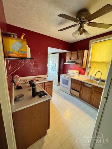 1027 Highland Avenue, Dayton, OH 45410