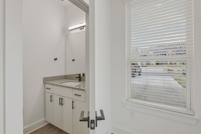 2009 Iroquois LN B, Austin, TX 78741