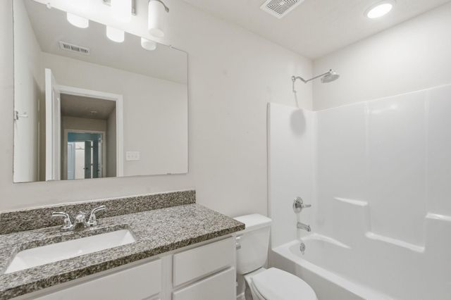 11962 Sunshine Park Drive N, Willis, TX 77318