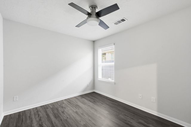 11962 Sunshine Park Drive N, Willis, TX 77318