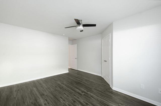 11962 Sunshine Park Drive N, Willis, TX 77318